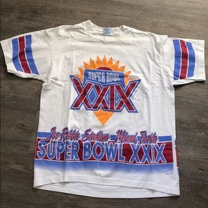 ⭐️ Vintage ⭐️ Super Bowl tee